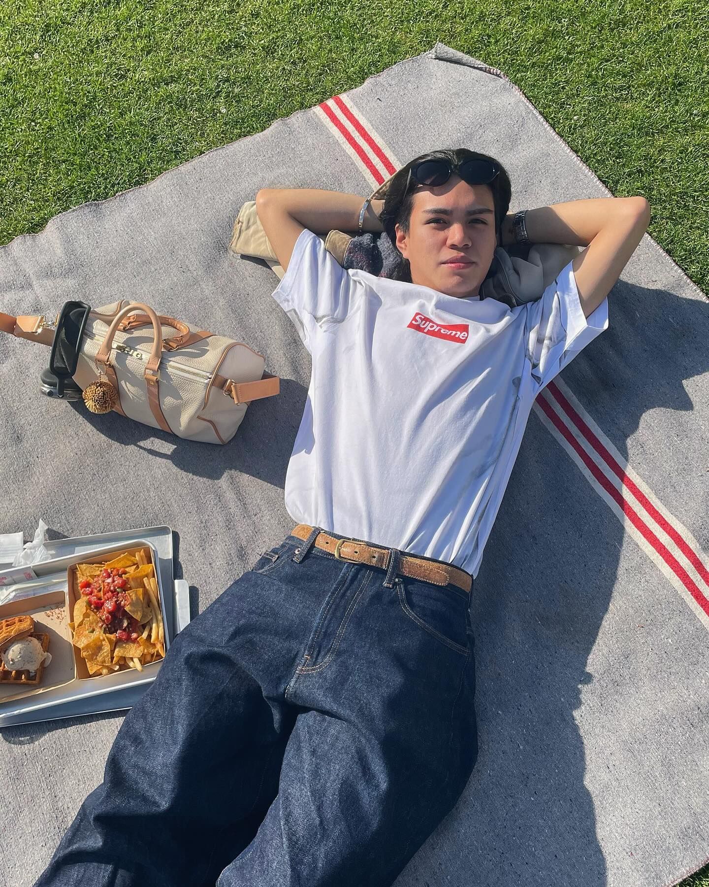 Supreme x MM6 Maison Margiela Box Logo Tee 
