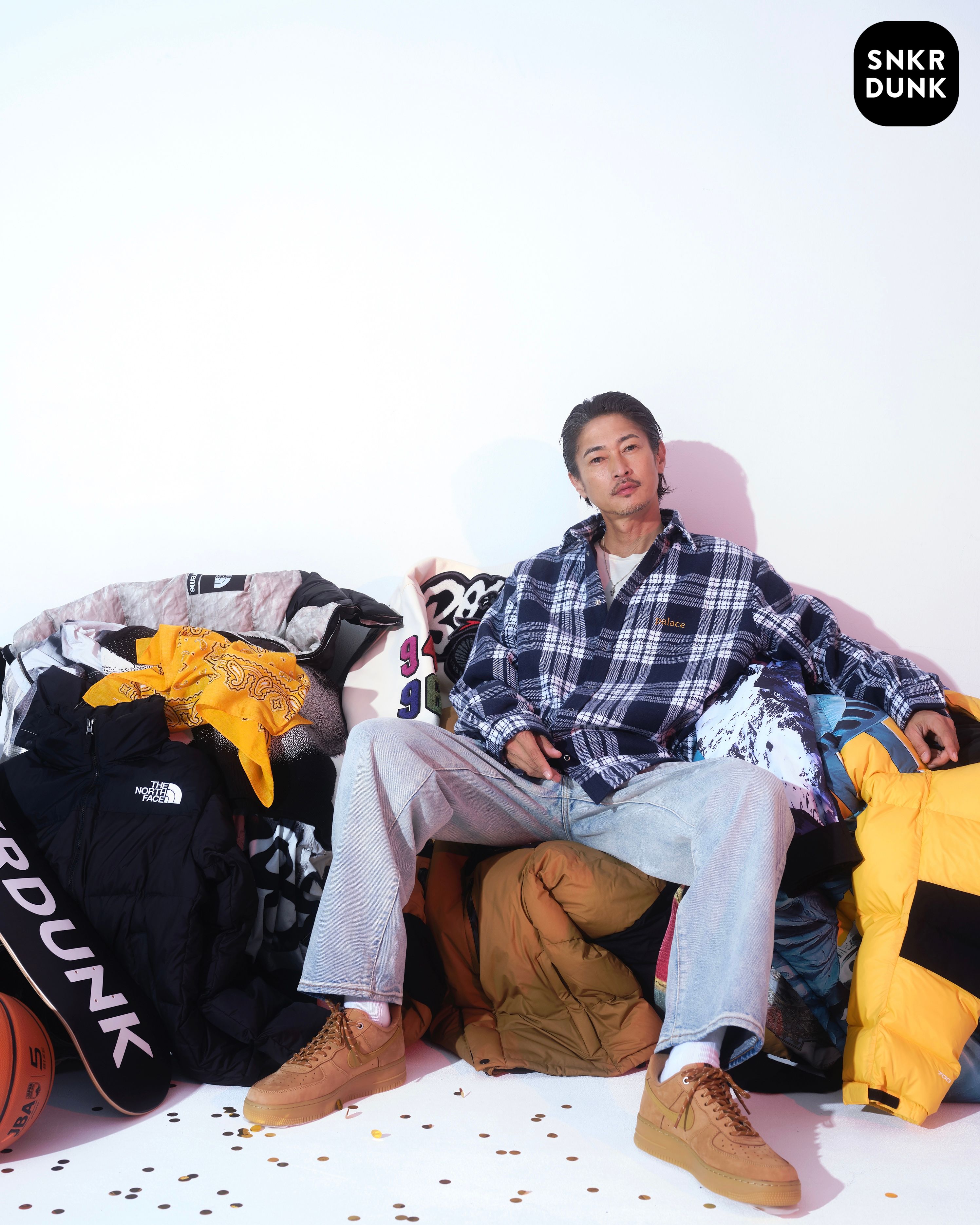 シュプリーム Supreme x The North Face Taped Seam Shell Jacket 