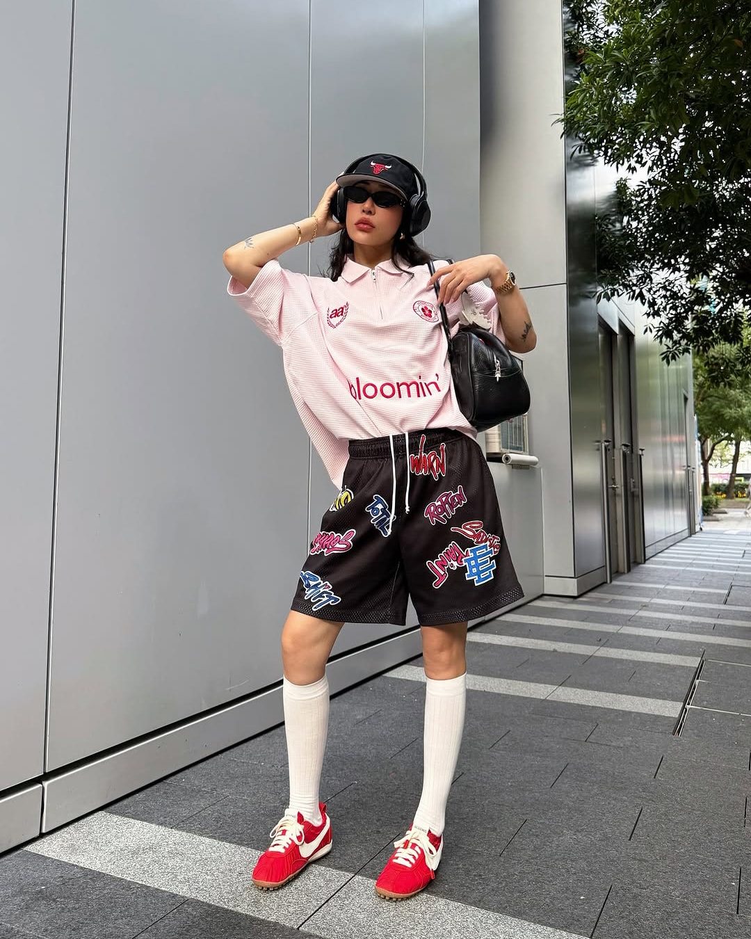 Jacquemus × Nike Women's Moon Shoe SP Jacquemus × Nike Women's Moon Shoe SP
