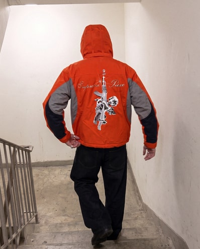 Supreme AOI Gore Tex Hooded Jacket Supreme AOI Gore Tex Hooded Jacket