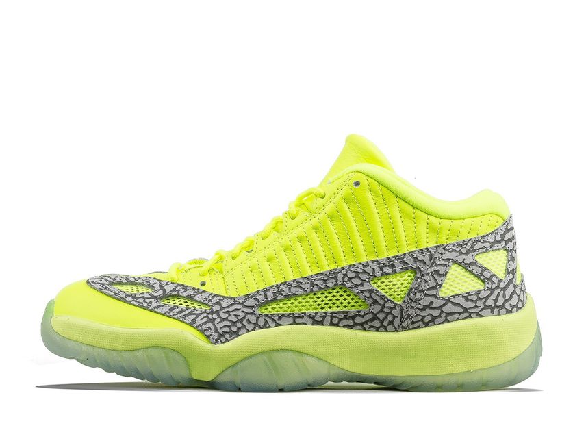 Volt jordan 11 Clearance