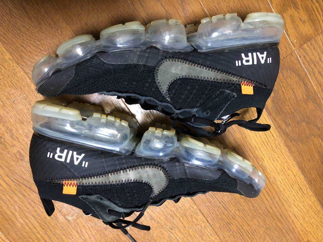 Off-White × Nike Air Vapormax "Black/Total Orange/Clear"