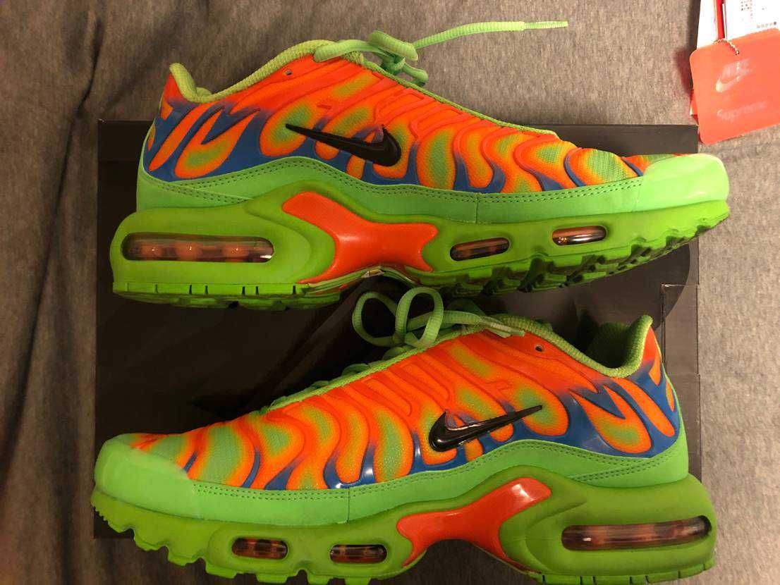 Supreme × Air Max Plus TN "Mean Green"
