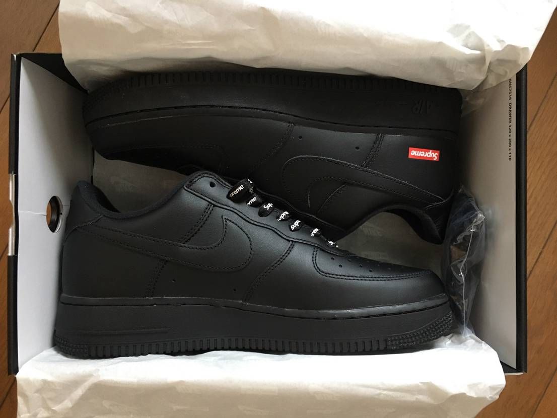 Supreme × Nike Air Force 1 Low "Black"