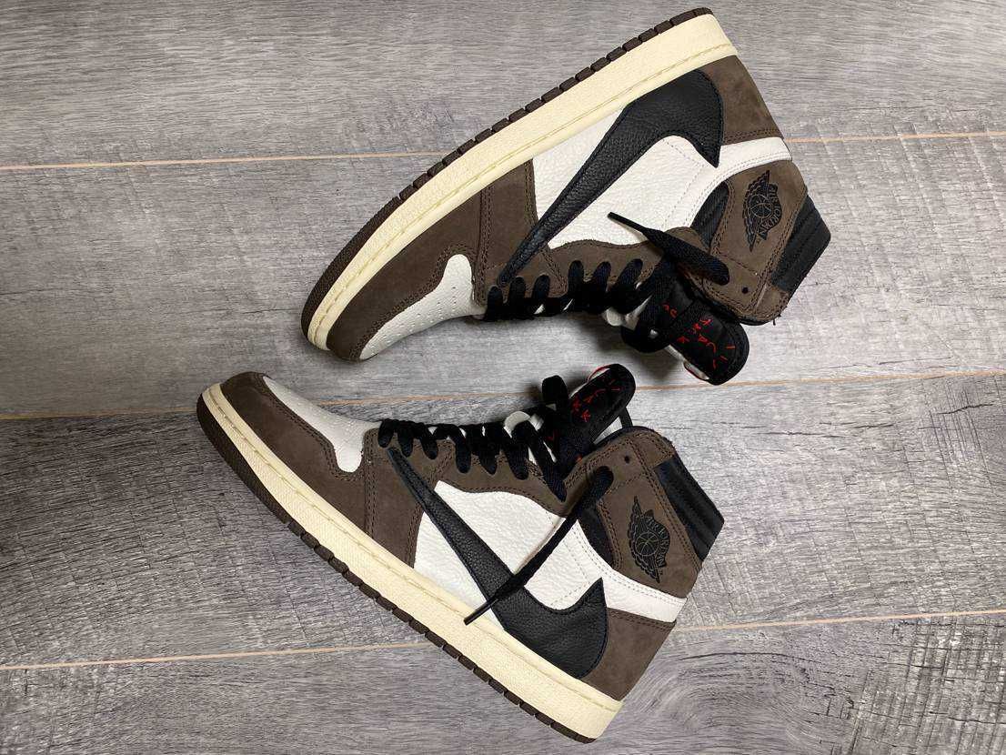 Travis Scott × Nike Air Jordan 1 Retro High OG TS SP "Sail/Dark Mocha"