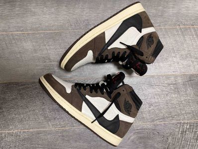 Travis Scott × Nike Air Jordan 1 Retro High OG TS SP "Sail/Dark Mocha"