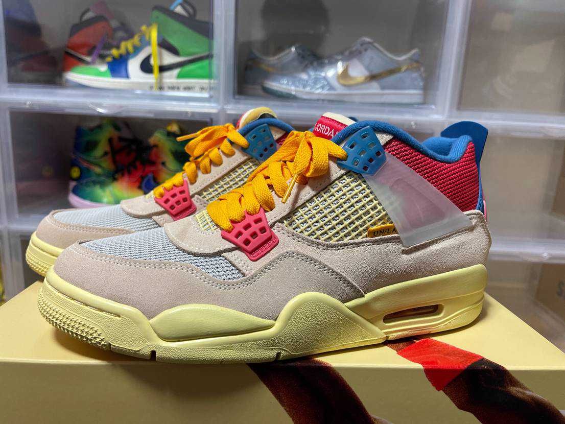 UNION × Nike Air Jordan 4 SP "Guava Ice/Light Fusion Red"