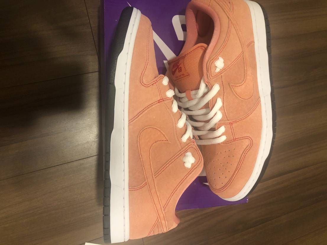 Nike SB Dunk Low "Pink Pig"