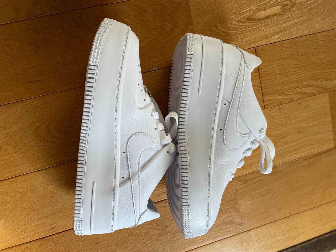 Nike Women's Air Force Sage Low "Triple White" 