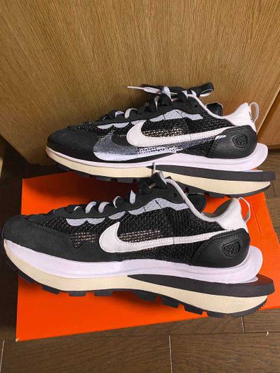 sacai × Nike Vapor Waffle "Black and White"