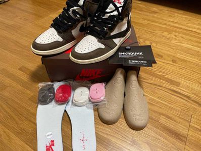 Travis Scott × Nike Air Jordan 1 Retro High OG TS SP "Sail/Dark Mocha"