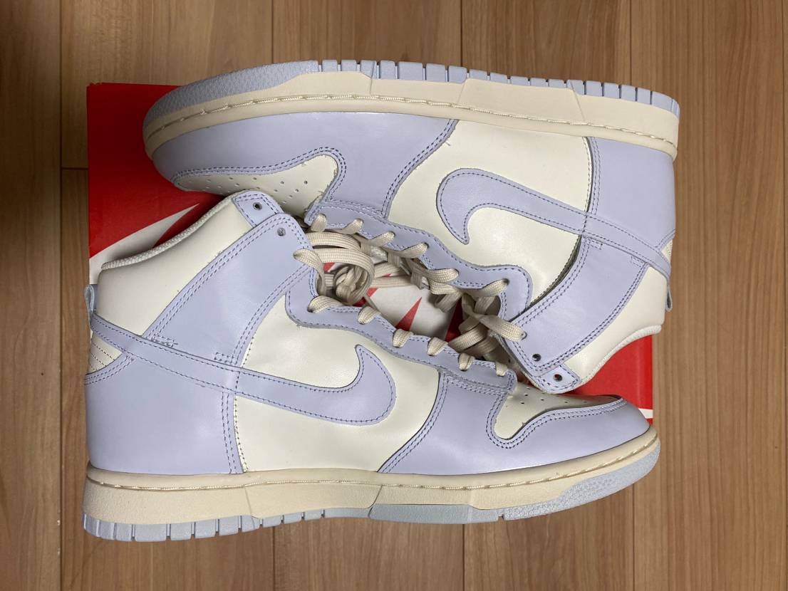 Nike Women's Dunk High "Foot Ball Grey"