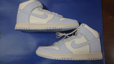 Nike Women's Dunk High "Foot Ball Grey"