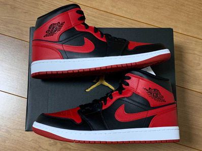 Nike Air Jordan 1 Mid "Bred"