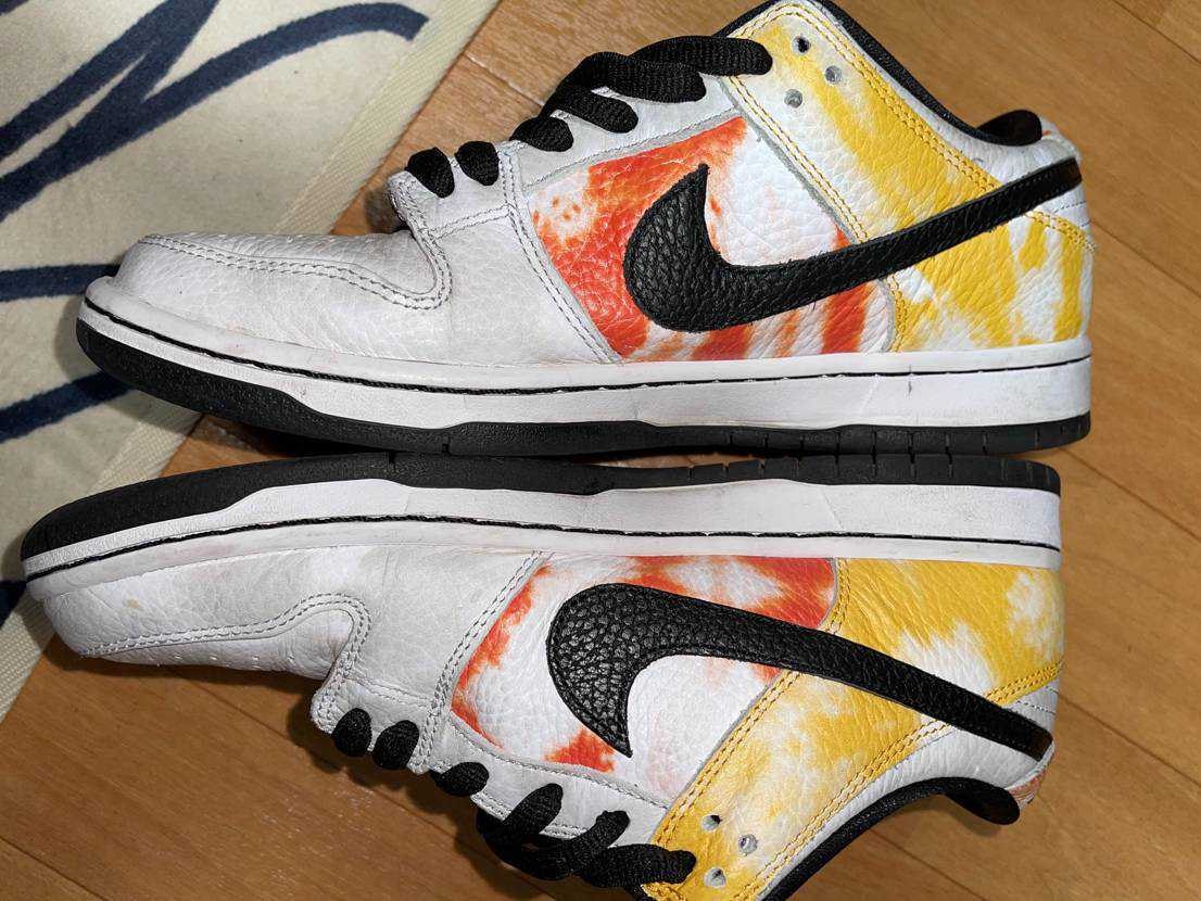 Nike SB Dunk Low "Raygun Tie-Dye/White"