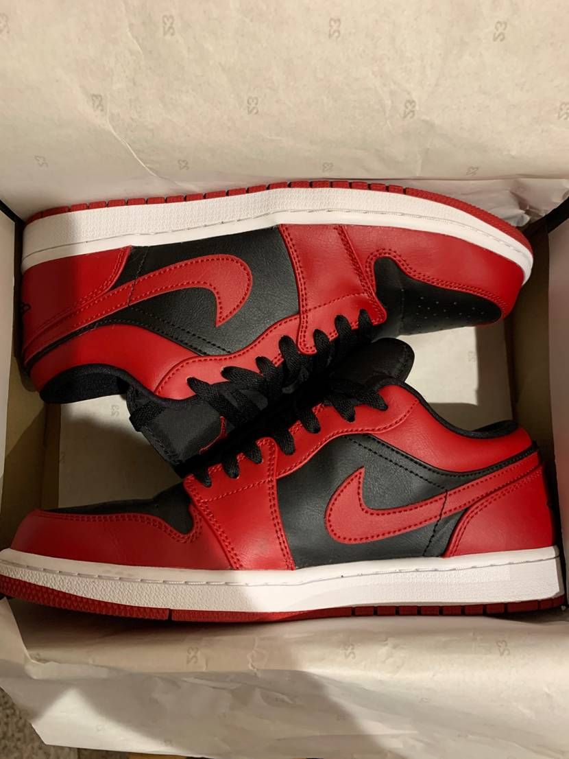 Nike Air Jordan 1 Low "Varsity Red"   