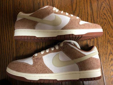 Nike Dunk Low PRM "Medium Curry"