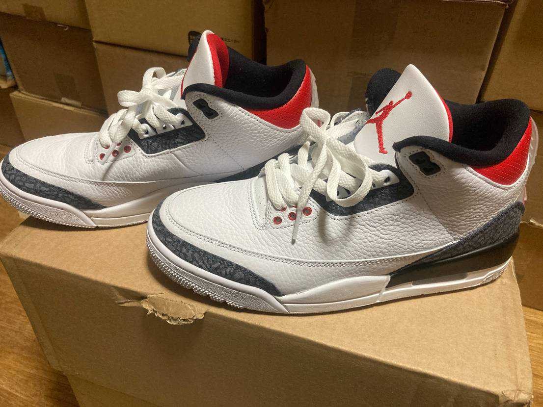 Nike Air Jordan 3 SE "Fire Red Denim" (2020)