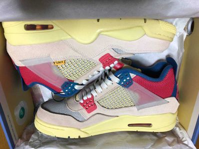 UNION × Nike Air Jordan 4 SP "Guava Ice/Light Fusion Red"