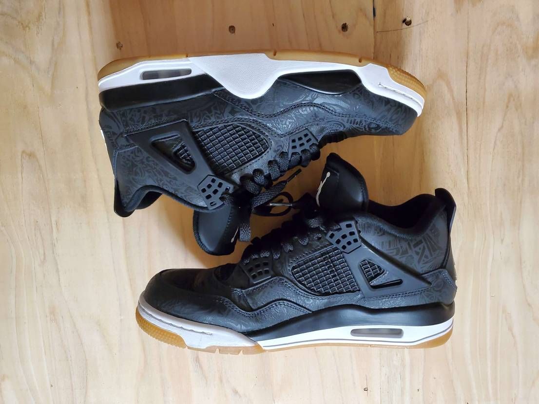 Nike Air Jordan 4 Retro "Laser Black/Gum"