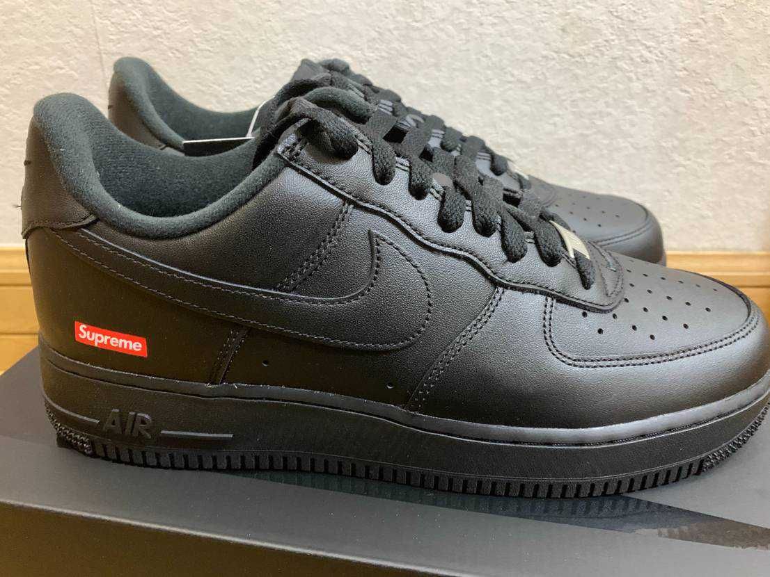 Supreme × Nike Air Force 1 Low "Black"