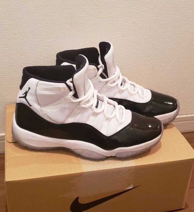 Nike Air Jordan 11 Retro "Concord" (2018)