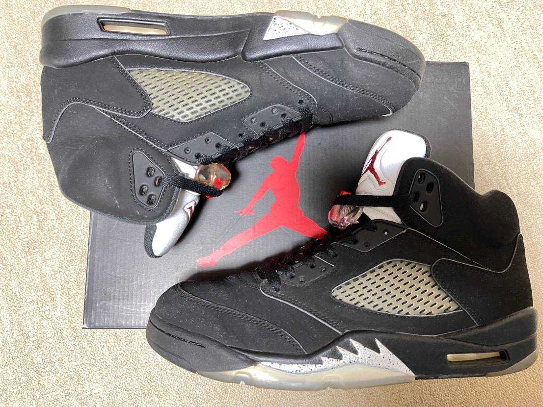 Nike Air Jordan 5 Retro OG "Black/Fire Red/Metallic Silver/White" (2016)