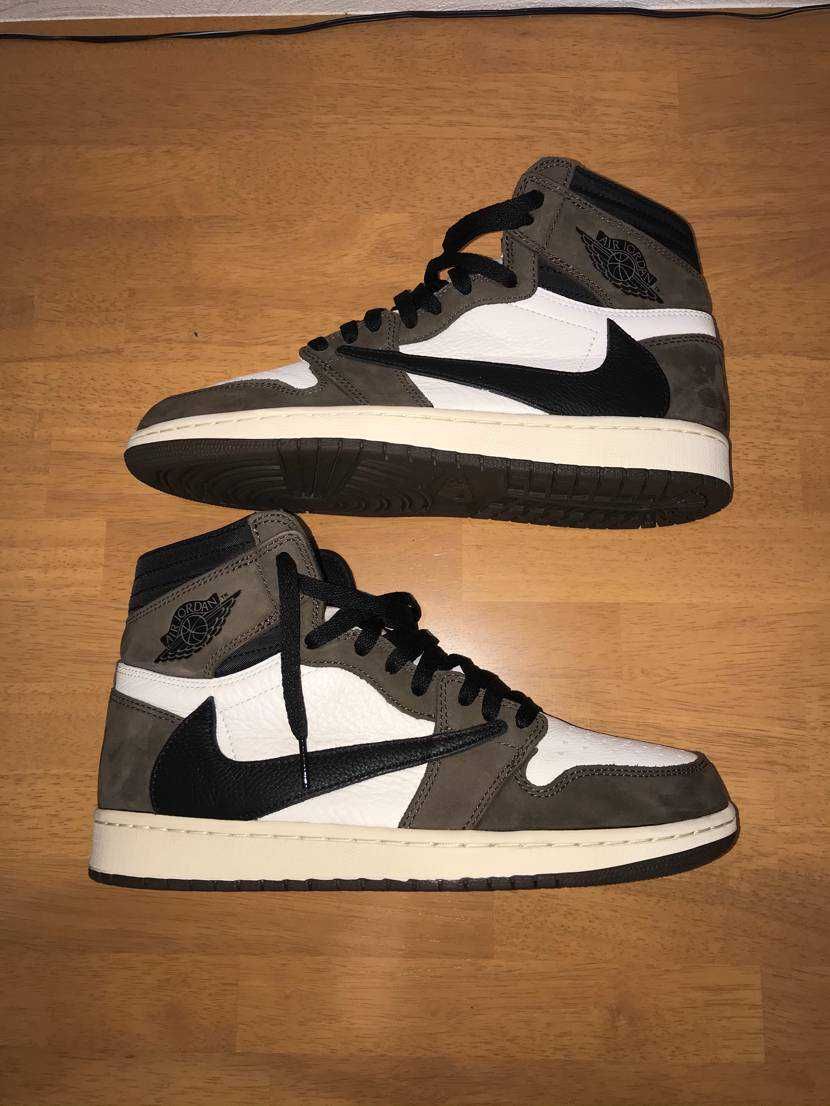 Travis Scott × Nike Air Jordan 1 Retro High OG TS SP "Sail/Dark Mocha"