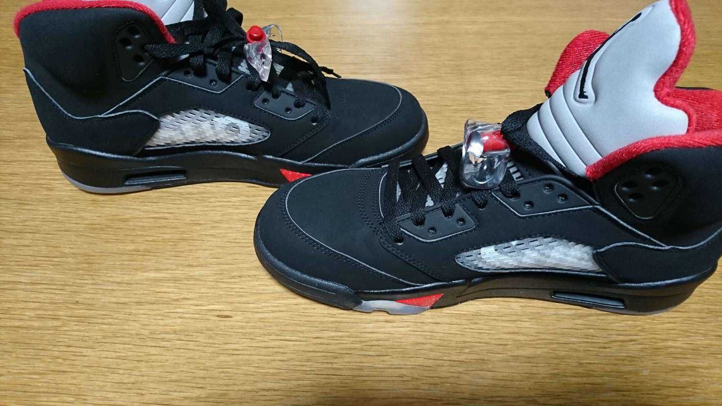 Supreme × Nike Air Jordan 5 Retro "Black"