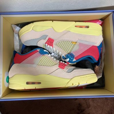 UNION × Nike Air Jordan 4 SP "Guava Ice/Light Fusion Red"