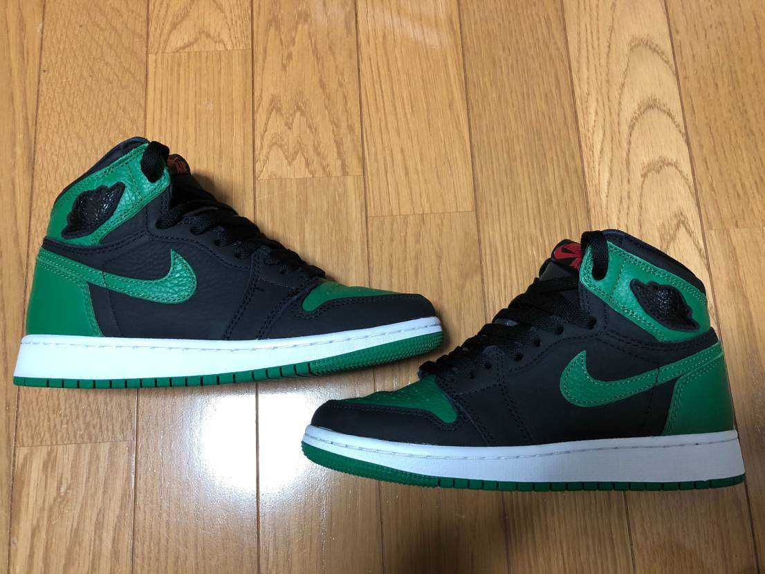 NIKE AIR JORDAN 1 RETRO HIGH OG GS "BLACK/PINE GREEN"