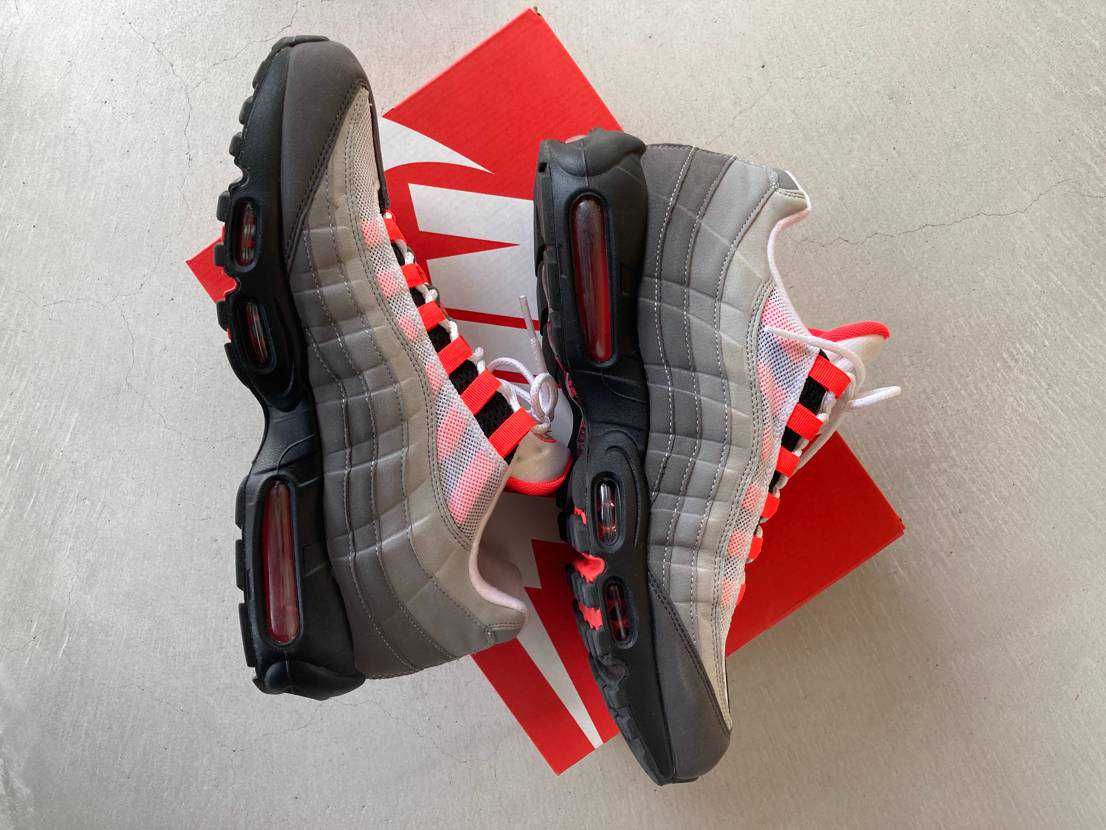 Nike Air Max 95 OG "White/Solar Red"