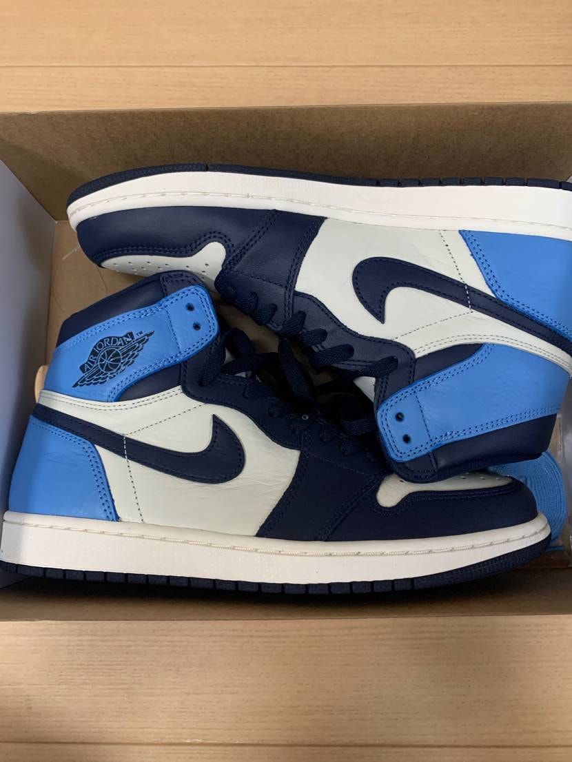 Nike Air Jordan 1 Retro High OG "Obsidian/University Blue"