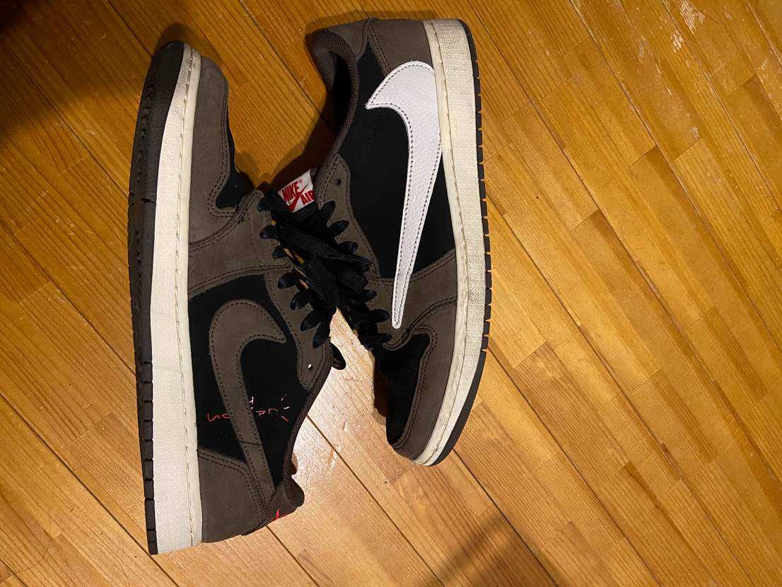 Travis Scott × Nike Air Jordan 1 Low OG SP-T  "Black/Dark Mocha"