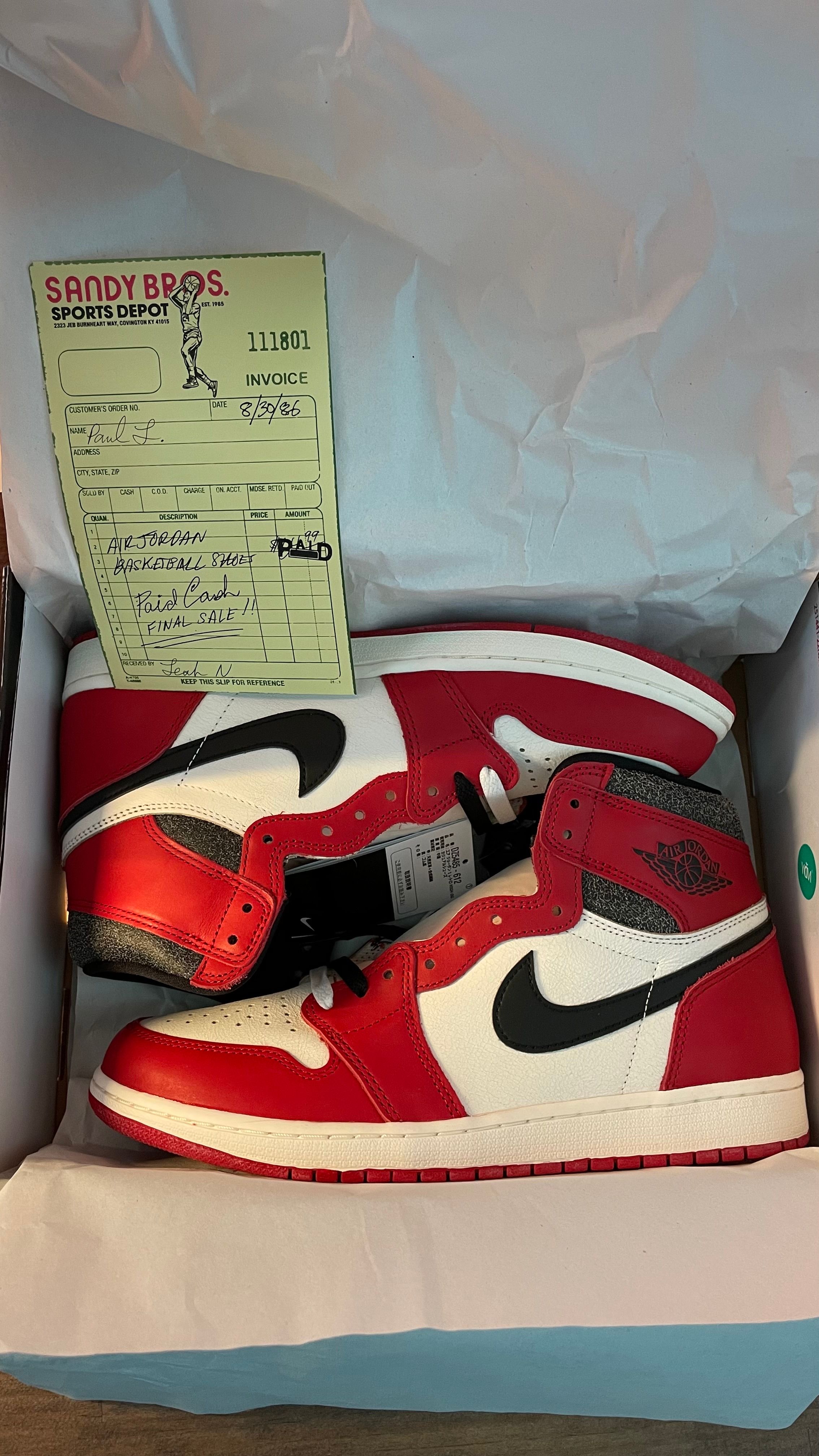Nike Air Jordan 1 High OG "Lost & Found/Chicago"