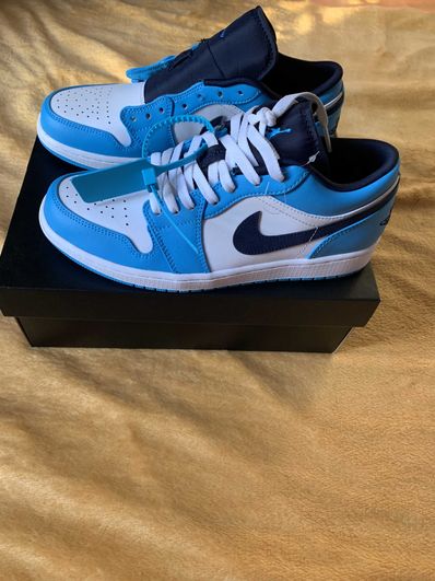 Nike Air Jordan 1 Low "University Blue"