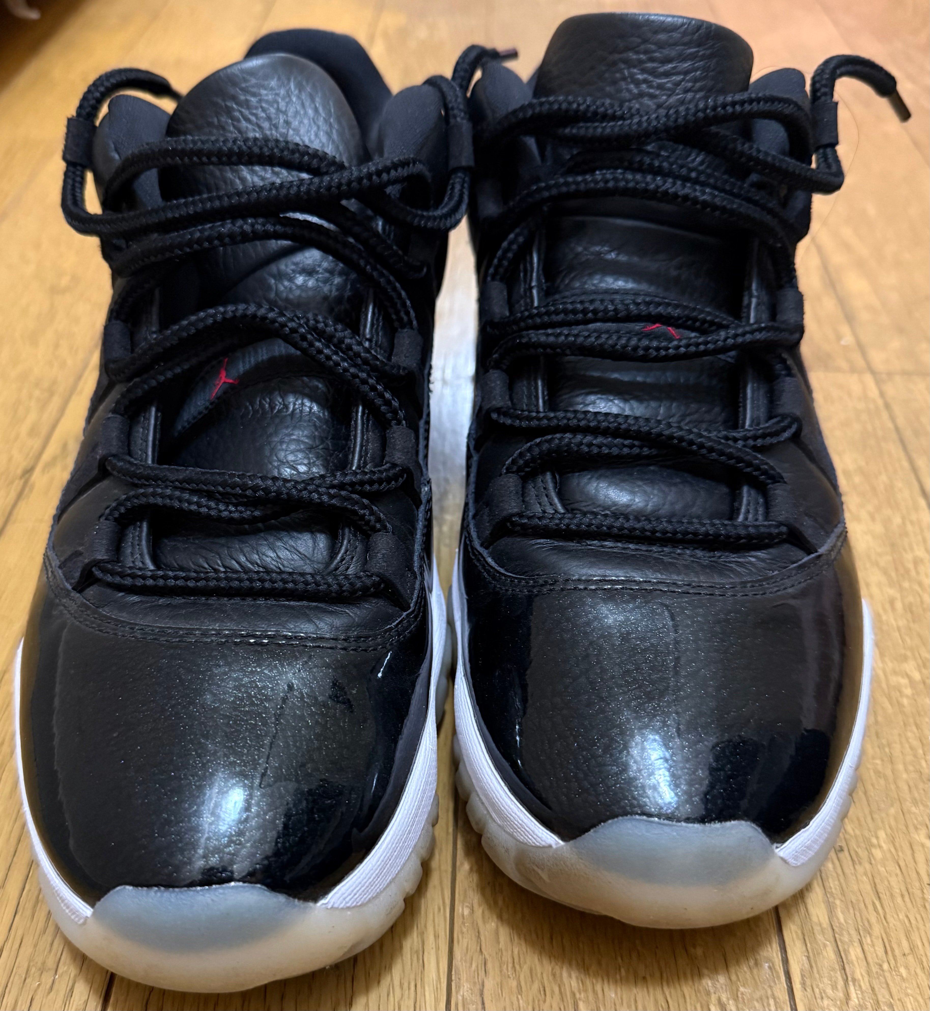 ナイキ エアジョーダン11 ロー "72-10"