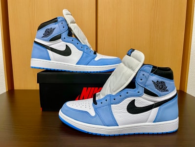 Nike Air Jordan 1 High OG "University Blue"
