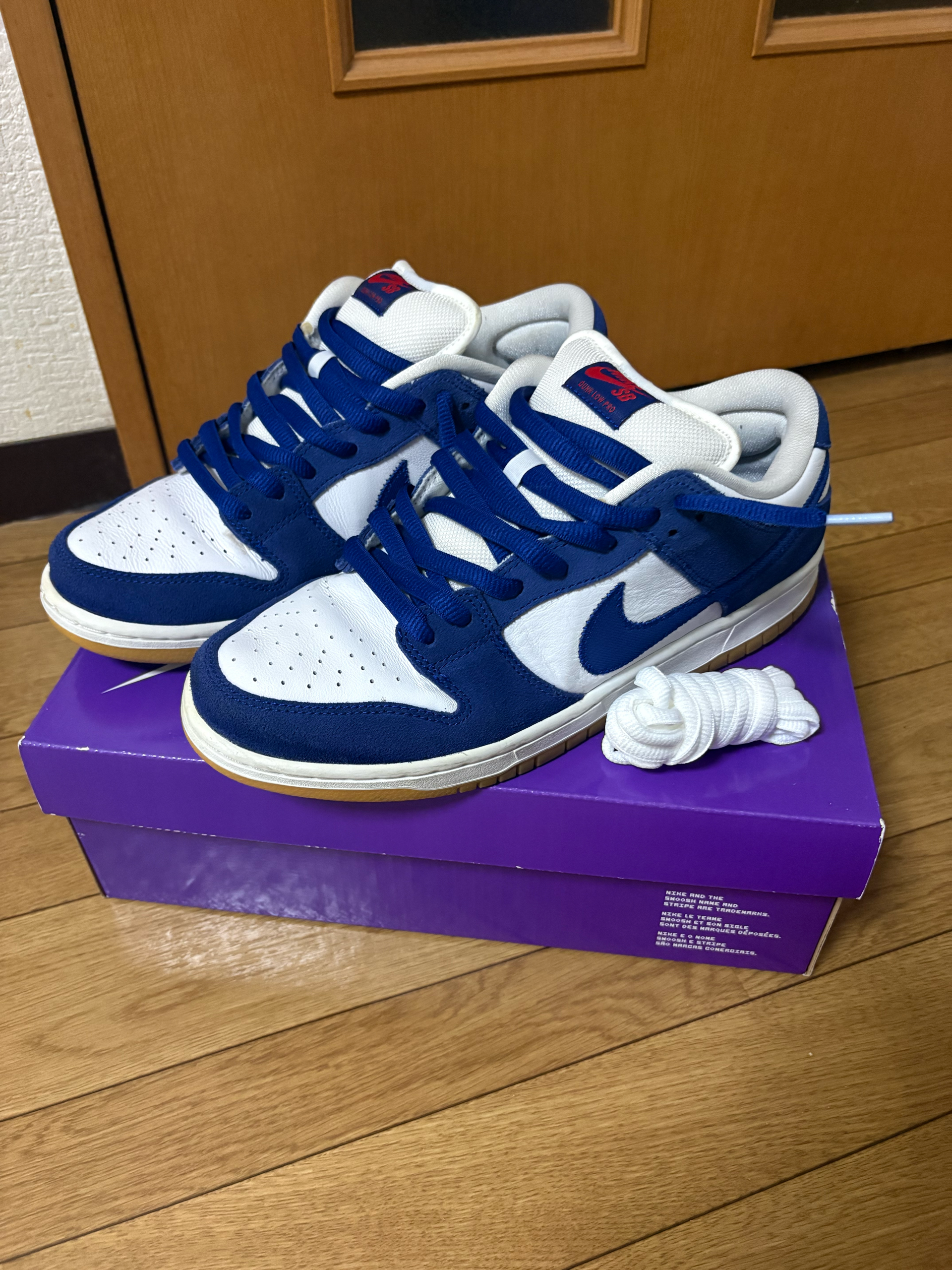 Nike SB Dunk Low "Los Angeles Dodgers/Deep Royal Blue"