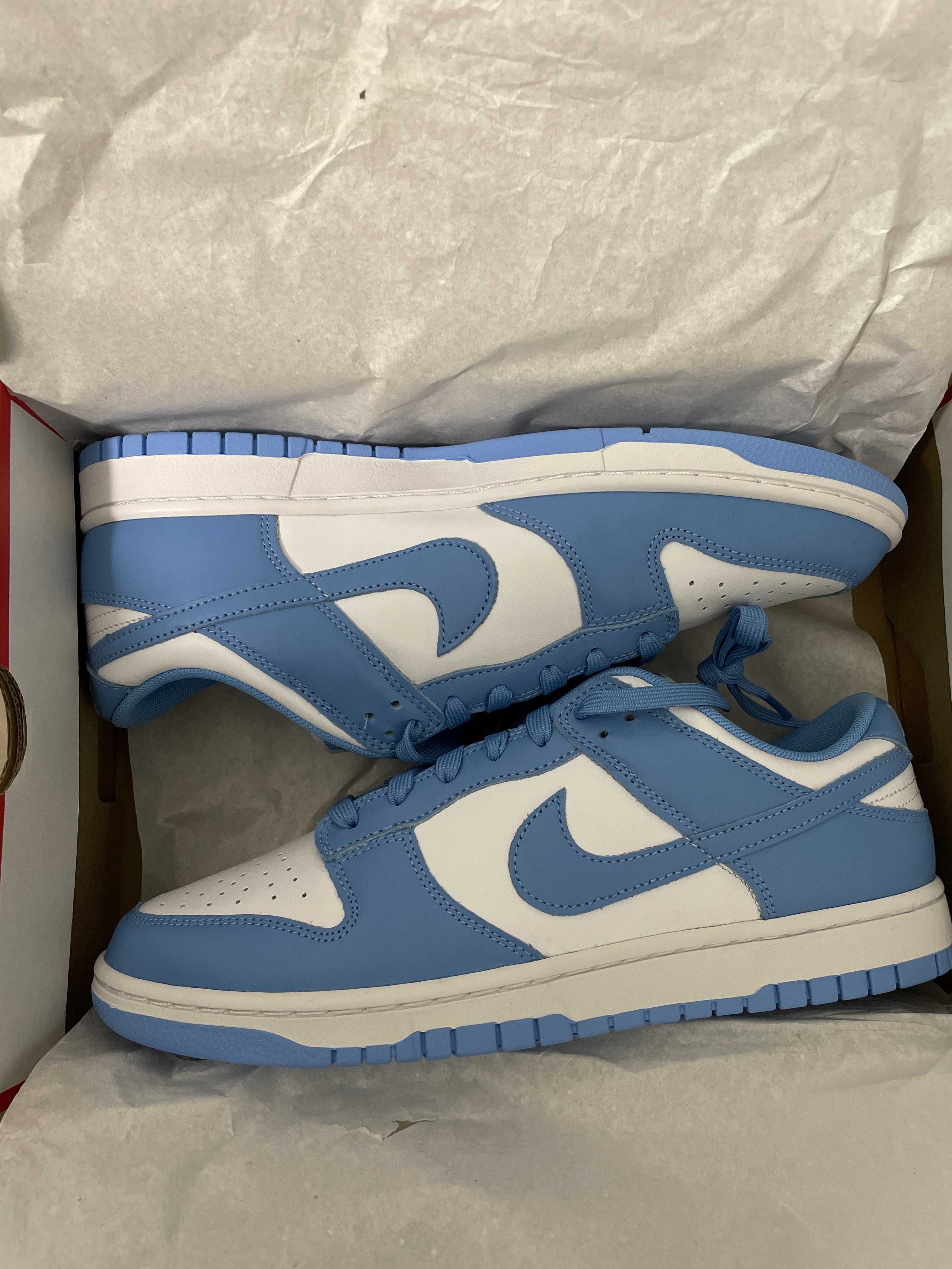 Nike Dunk Low "University Blue"