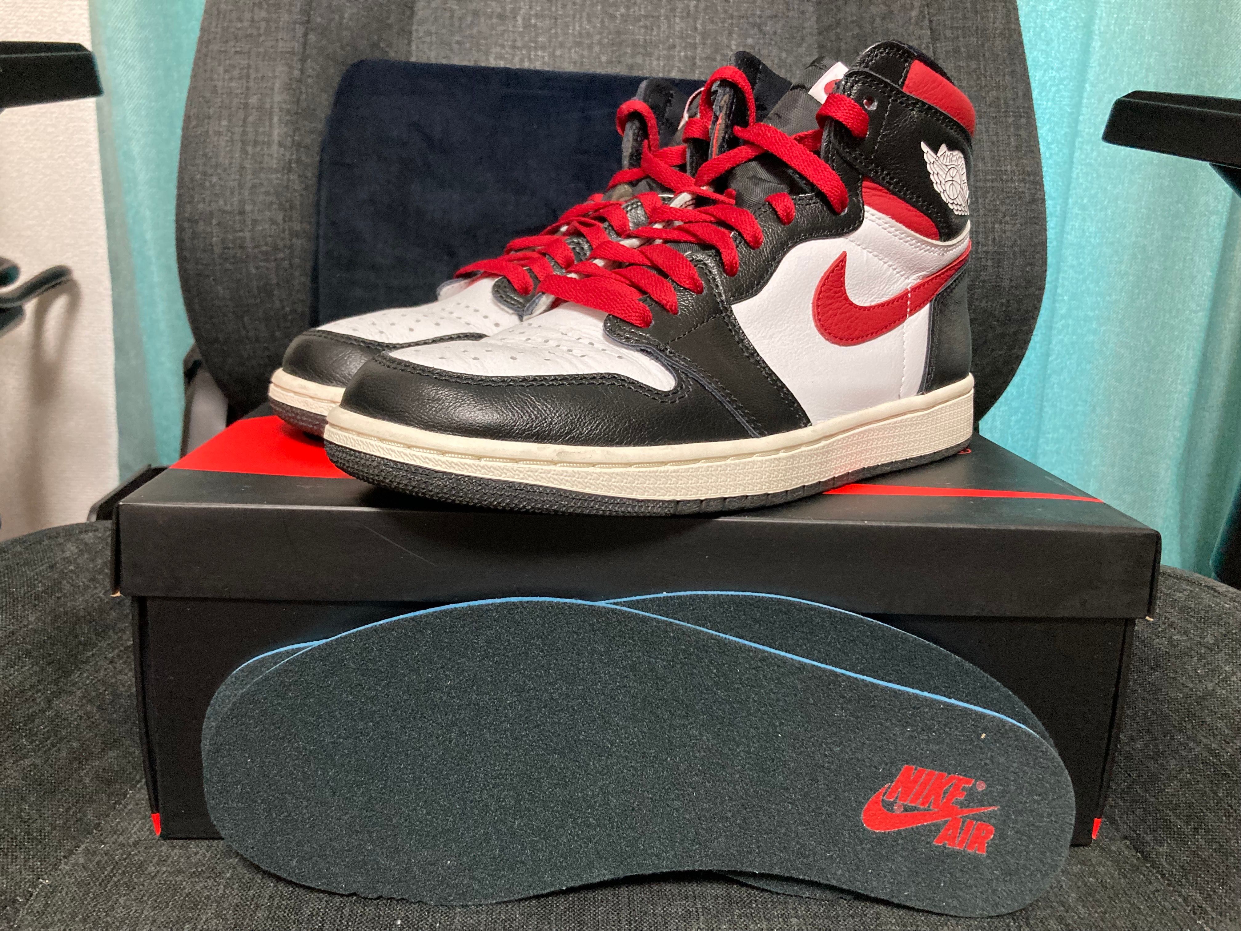 Nike Air Jordan 1 Retro High "Black/White/Sail/Gym Red"