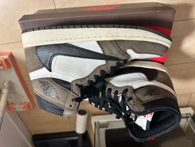 Travis Scott × Nike Air Jordan 1 Retro High OG TS SP "Sail/Dark Mocha"
