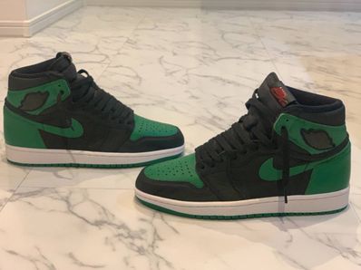 Nike Air Jordan 1 Retro High OG "Black/Pine Green" (2020)