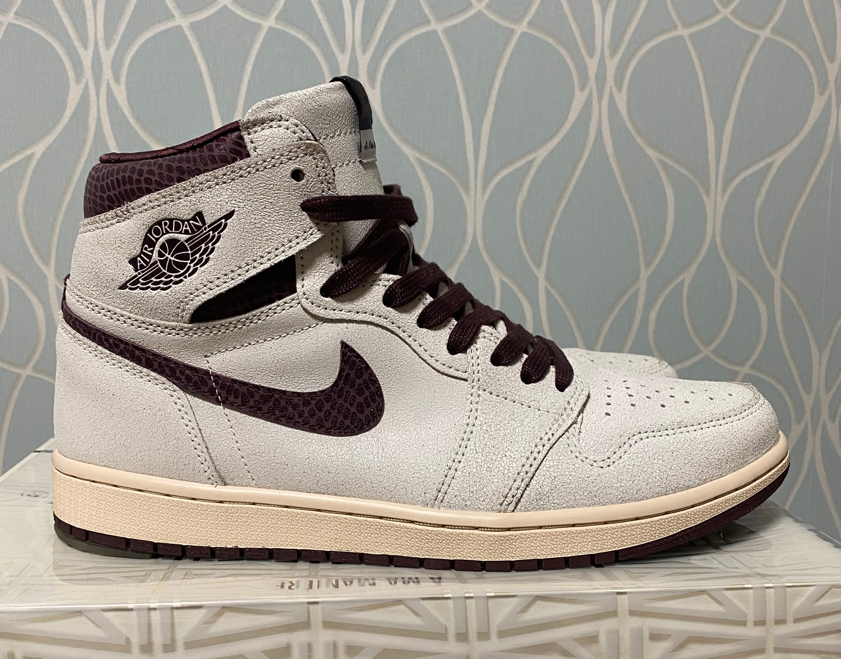 A Ma Maniere × Nike Air Jordan 1 Retro High OG "Sail and Burgundy"