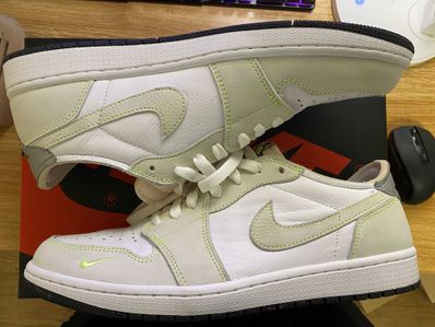 Nike Air Jordan 1 Low OG "Ghost Green"