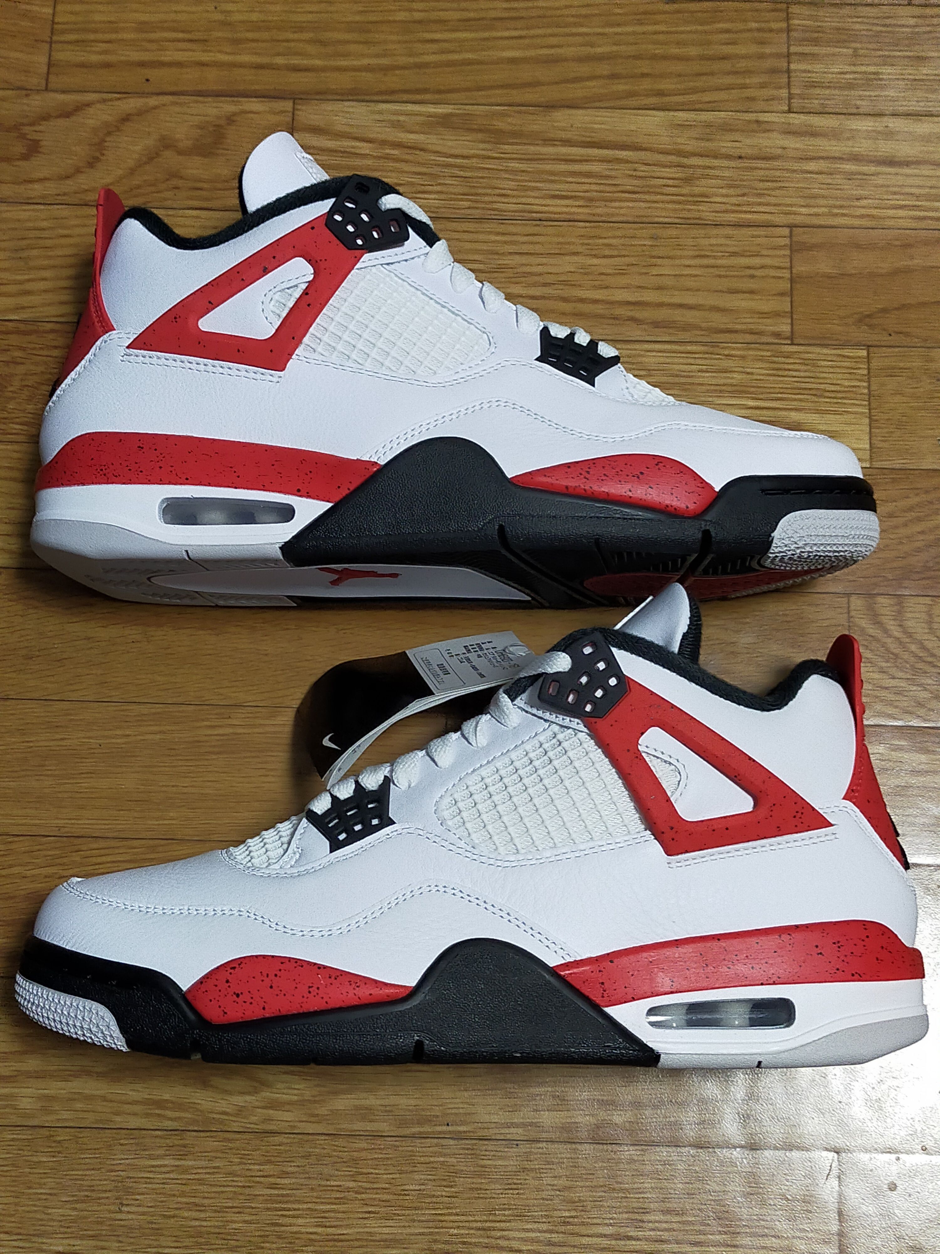 Nike Air Jordan 4 Retro "Red Cement"