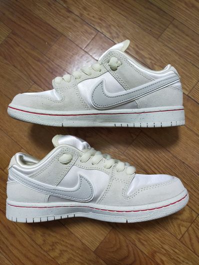 Nike SB Dunk Low PRM City of Love "Sail/White"