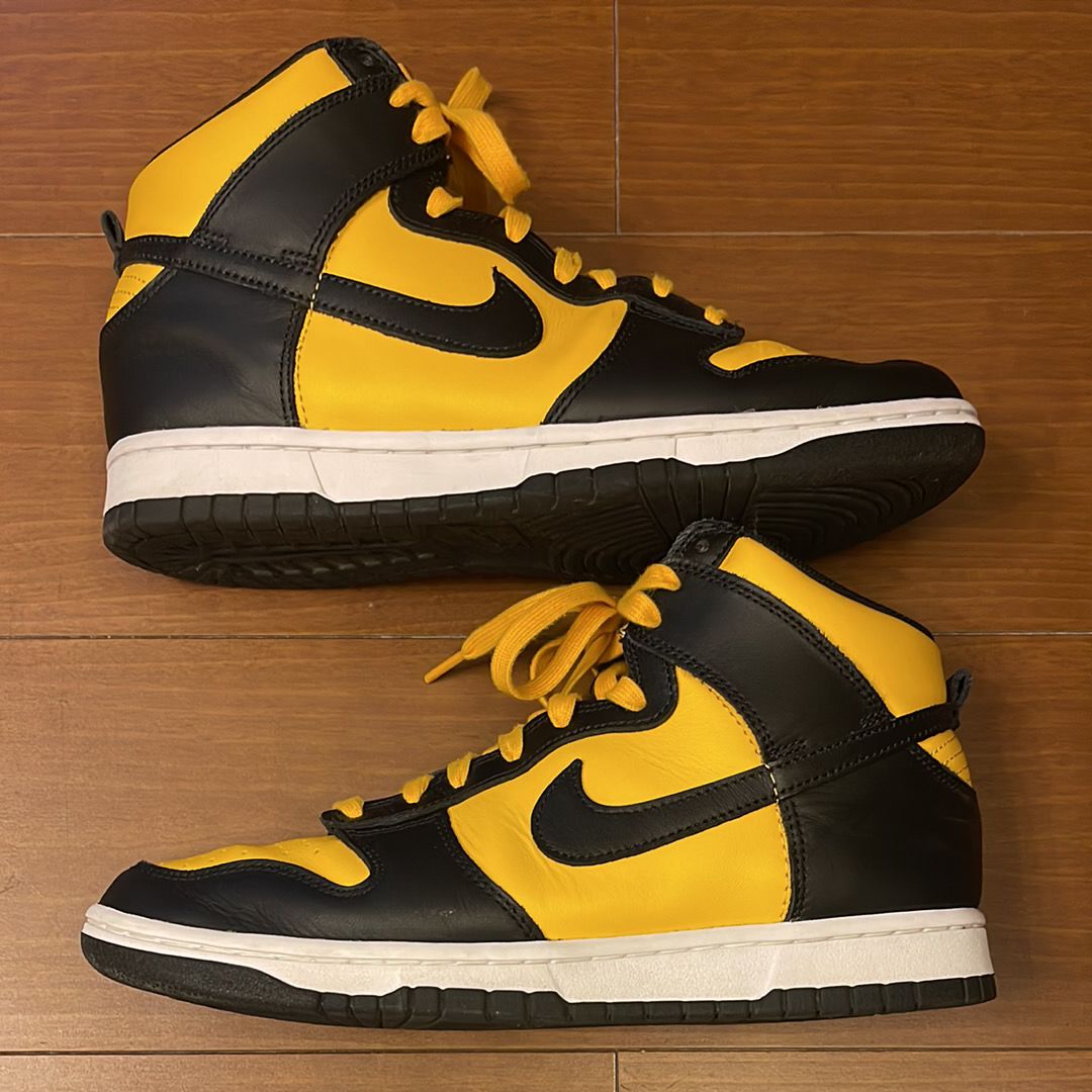 NIKE ダンクハイ ユニバーシティゴールドアンドブラック Nike Dunk High Retro “University Gold and Black”が国内10月31