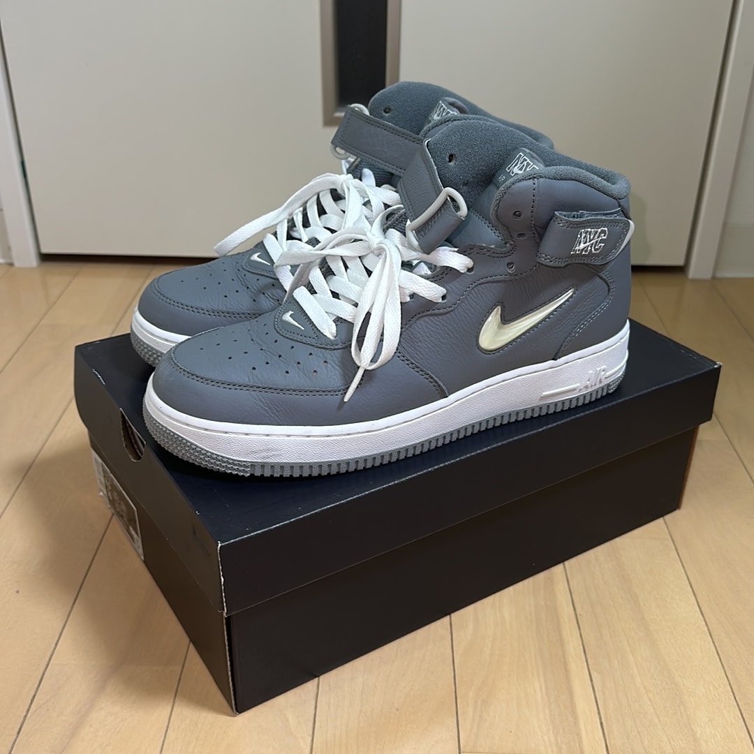 Nike Air Force 1 Mid NYC "Cool Grey"