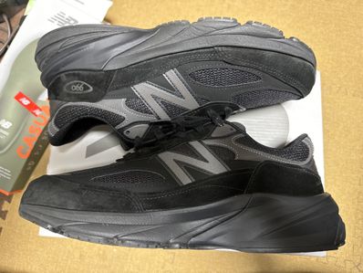 New Balance 990V6 "Triple Black"